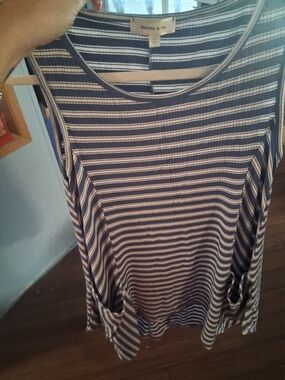 Bailey & Co. Navy and White Striped Sleeveless Tank Nwot